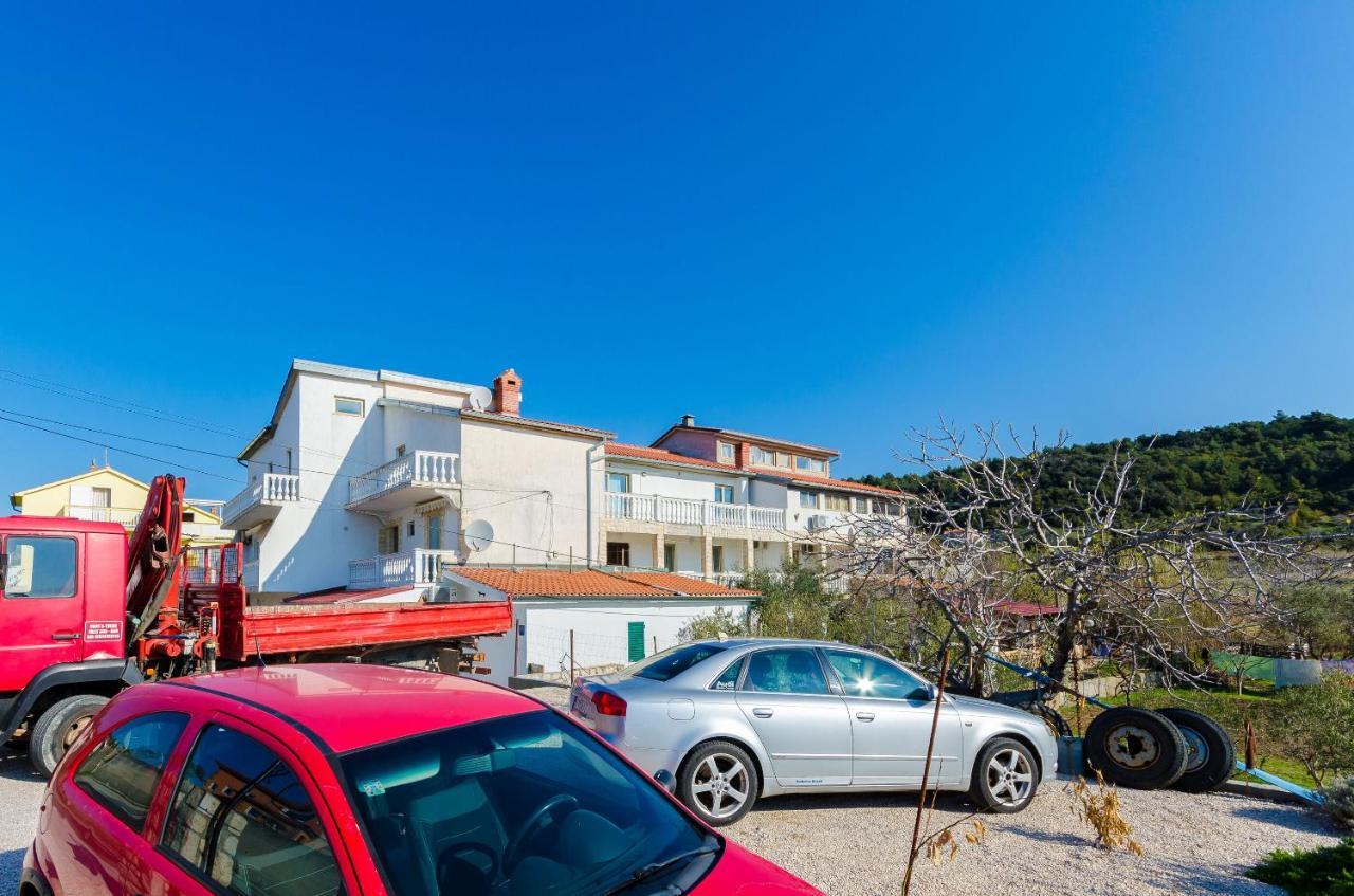 Apartments Zeljka Mundanije Kültér fotó