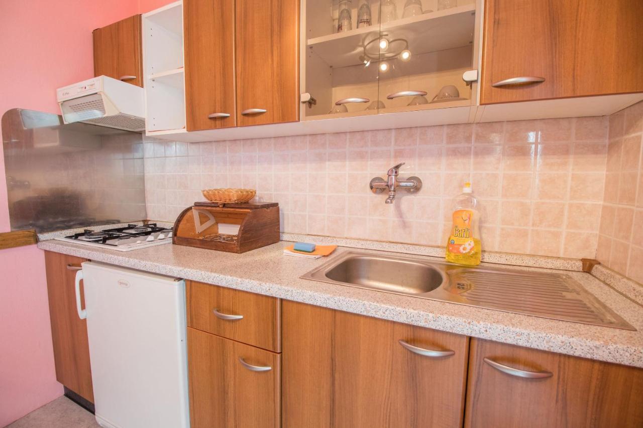 Apartments Zeljka Mundanije Kültér fotó