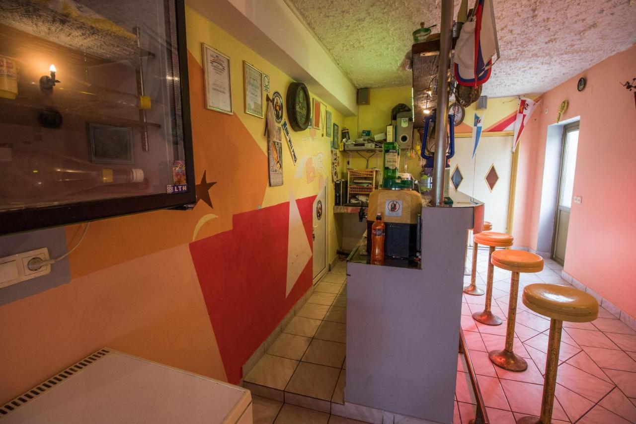 Apartments Zeljka Mundanije Kültér fotó
