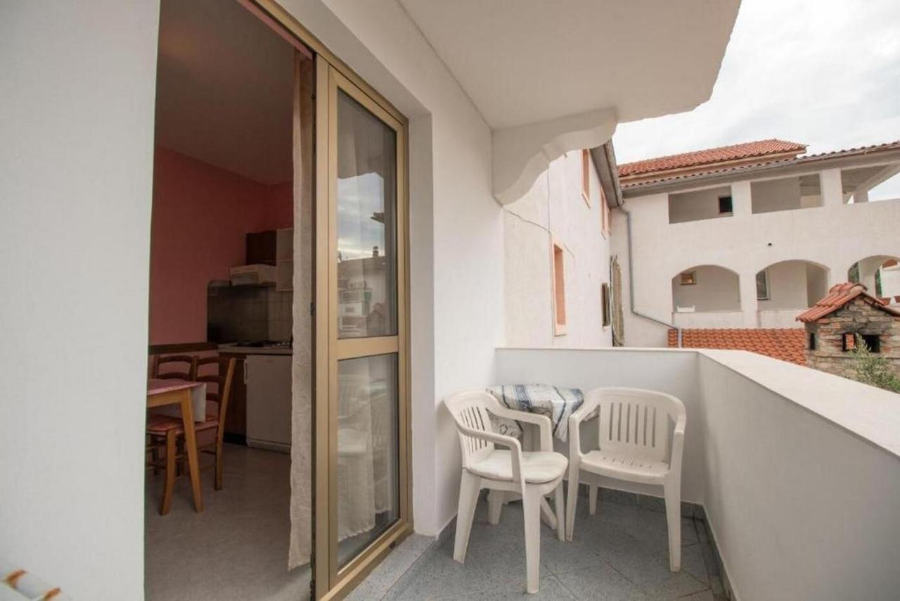 Apartments Zeljka Mundanije Kültér fotó